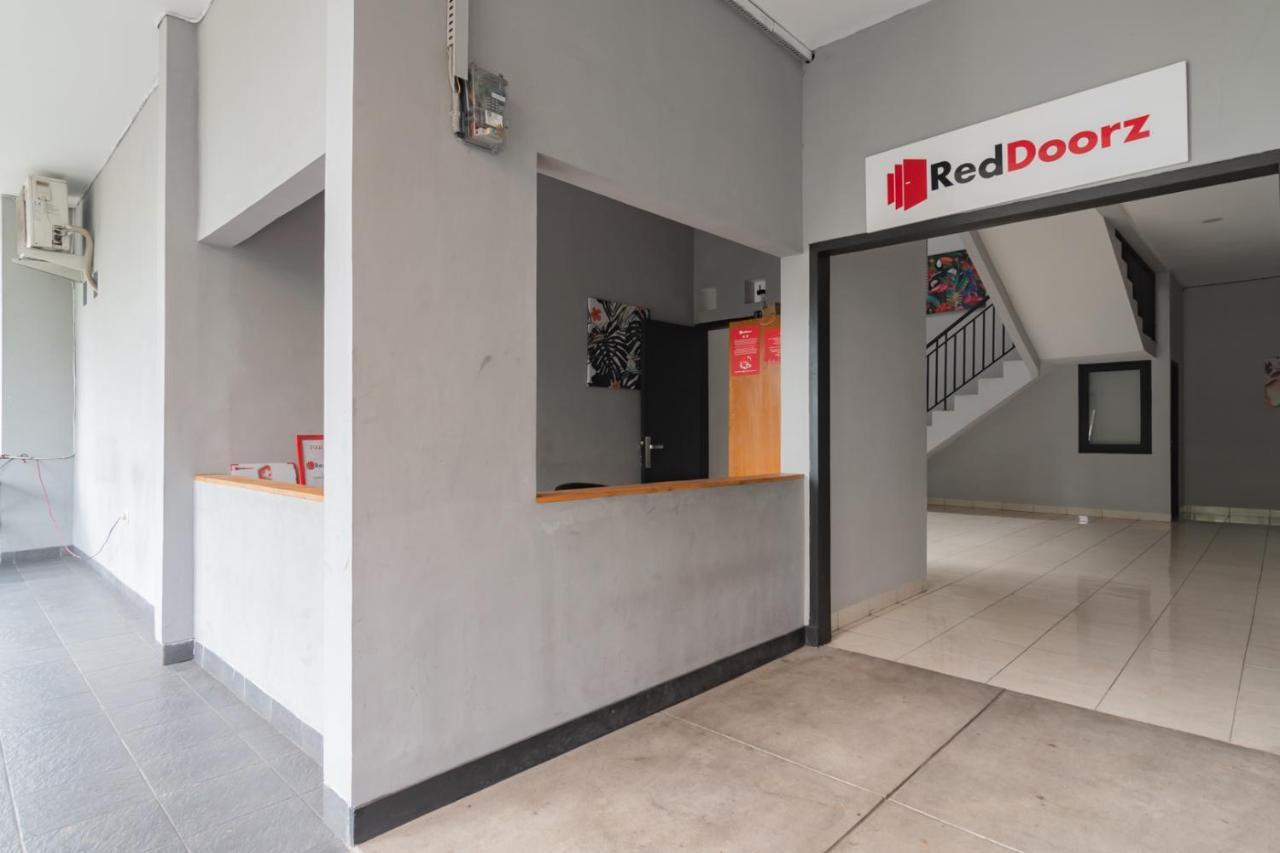 Reddoorz Near Exit Toll Pasteur 4 Hotel Bandung Kültér fotó